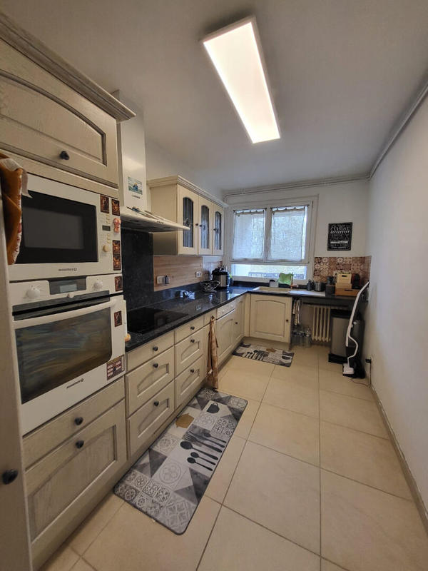 Appartement - 72 m² - 4 pièces