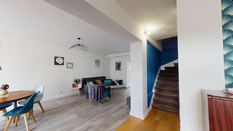 Maison - 168 m² - 7 pièces