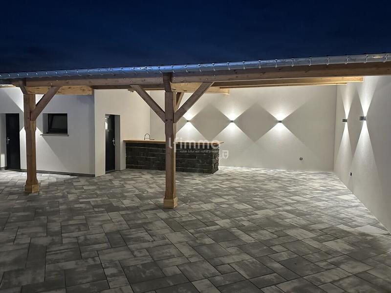 Maison - 183 m² - 6 pièces