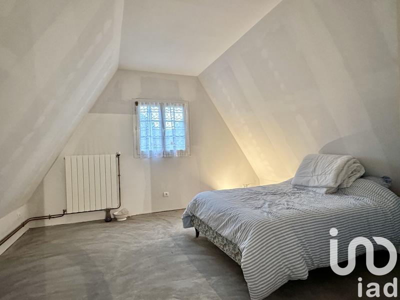 Maison - 210 m² - 8 pièces