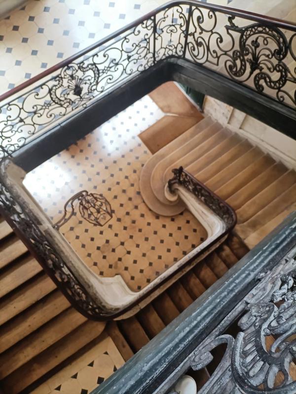 Appartement - 233 m² - 5 pièces