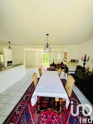 Maison - 105 m² - 4 pièces