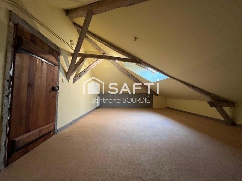 Maison - 310 m² - 9 pièces