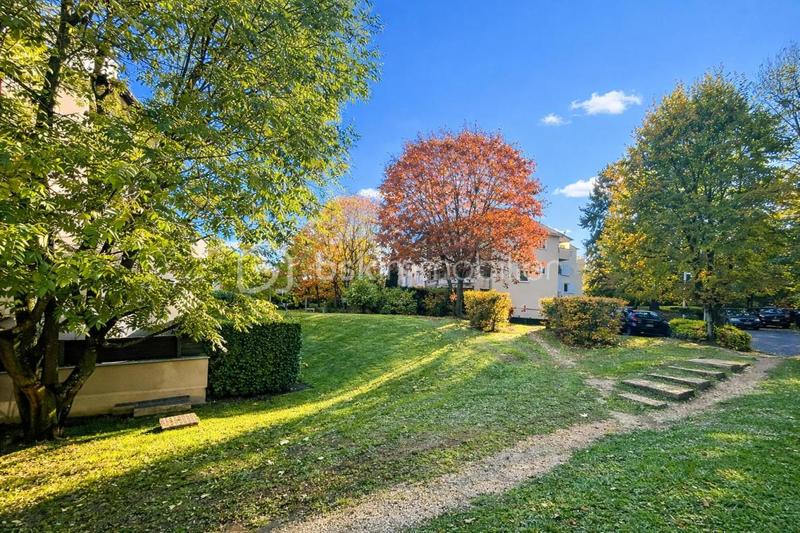 Appartement - 103 m² - 5 pièces