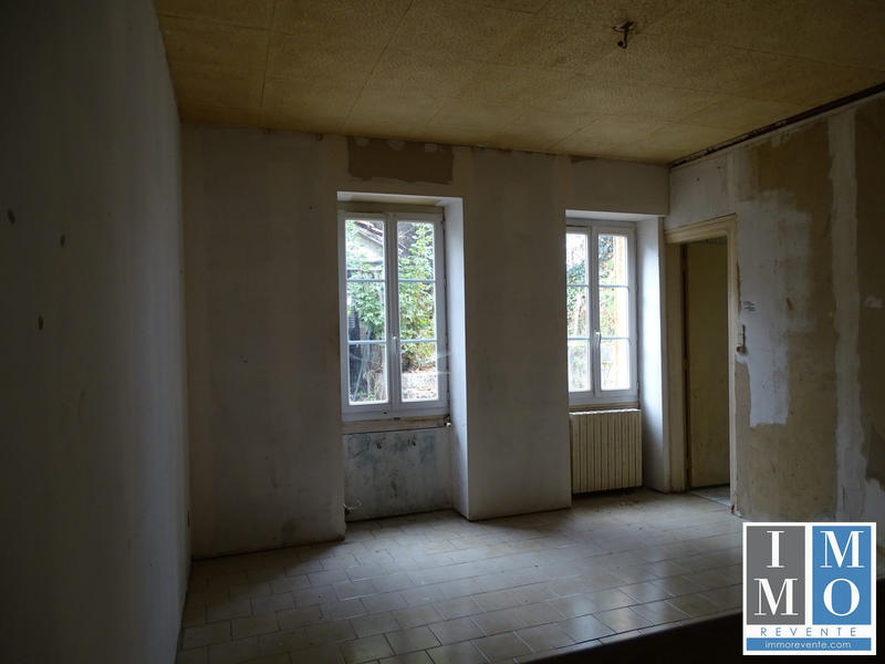 Maison ancienne - 133 m² - 8 pièces