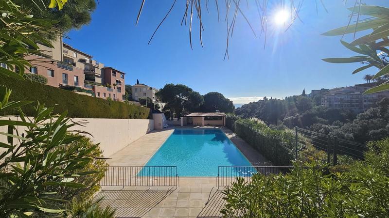 Duplex - 98 m² - 4 pièces