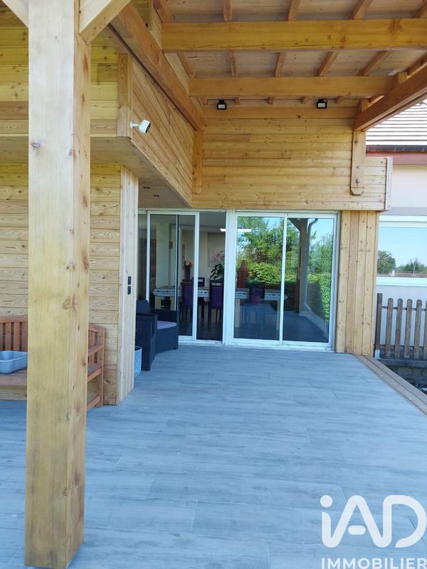 Maison de village - 271 m² - 9 pièces