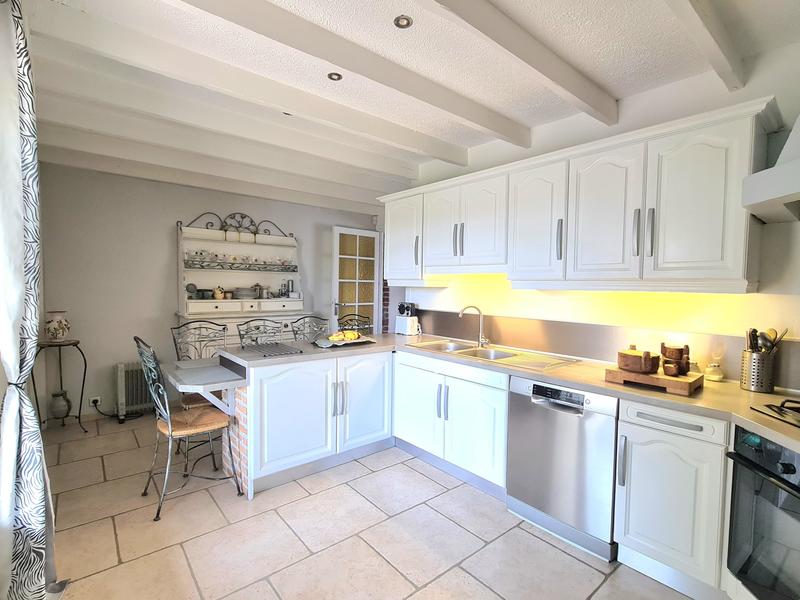 Maison - 140 m² - 5 pièces