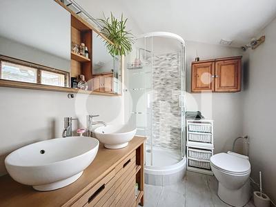 Maison - 94 m² - 3 pièces