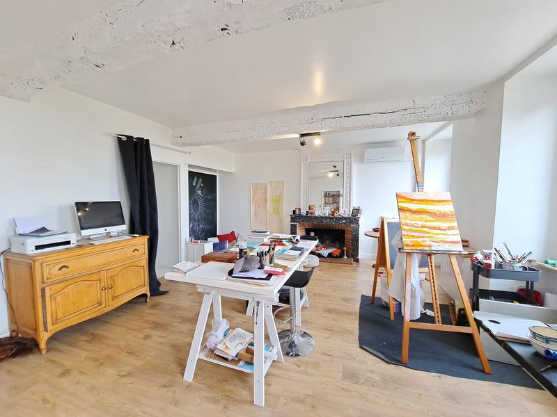 Maison - 230 m² - 6 pièces