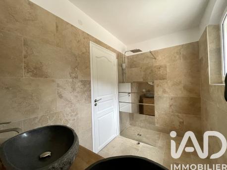 Maison - 294 m² - 9 pièces