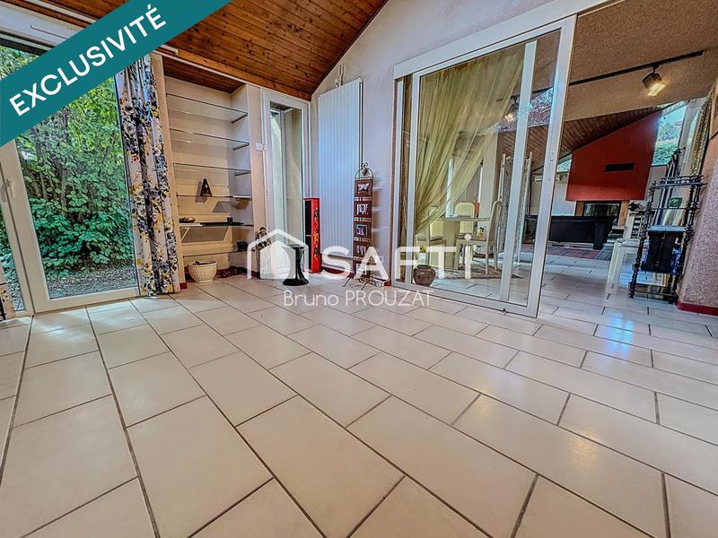 Maison - 147 m² - 6 pièces