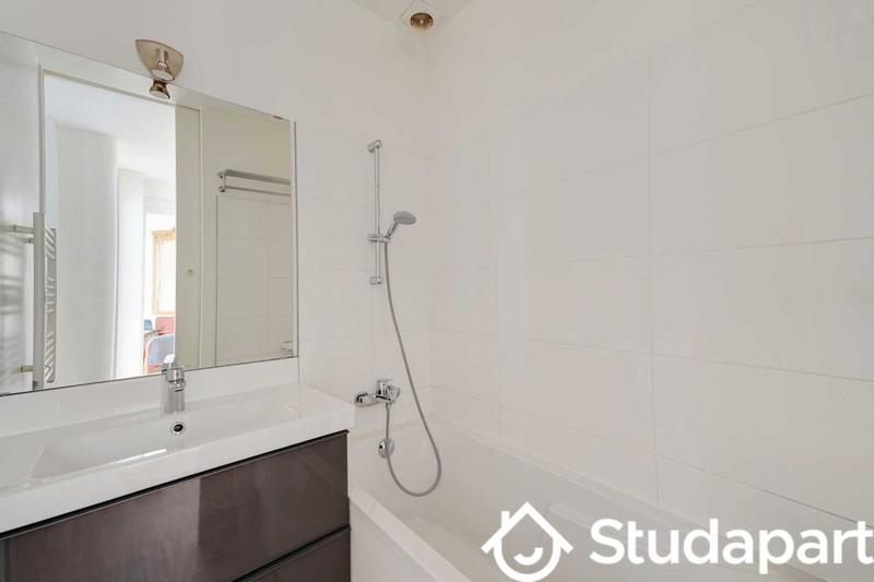 Appartement - 70 m² - 1 pièce