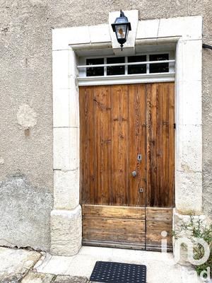 Maison - 370 m² - 18 pièces