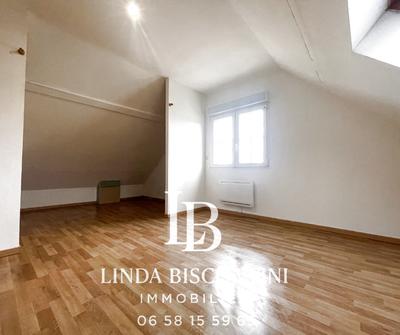 Maison - 110 m² - 6 pièces