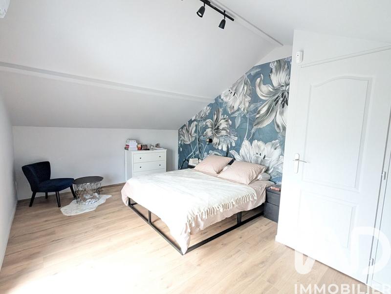 Maison - 102 m² - 5 pièces