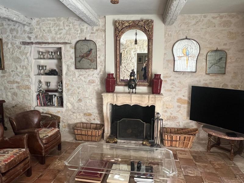 Maison de village - 300 m² - 10 pièces