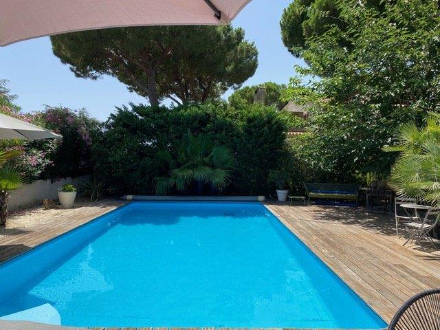 Villa - 206 m² - 5 pièces