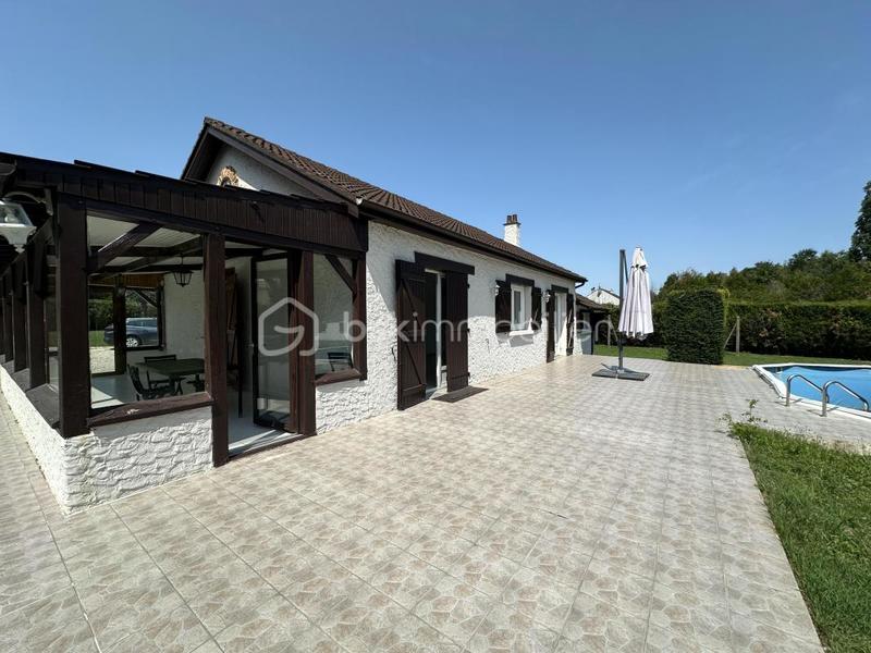 Maison traditionnelle - 108 m² - 5 pièces