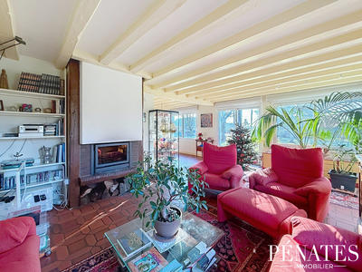 Maison - 172 m² - 7 pièces