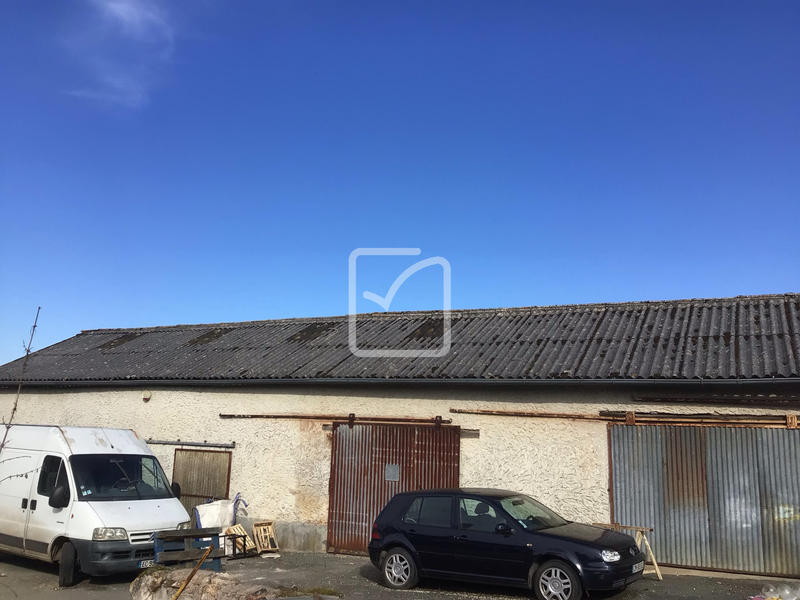 Maison - 244 m² - 12 pièces