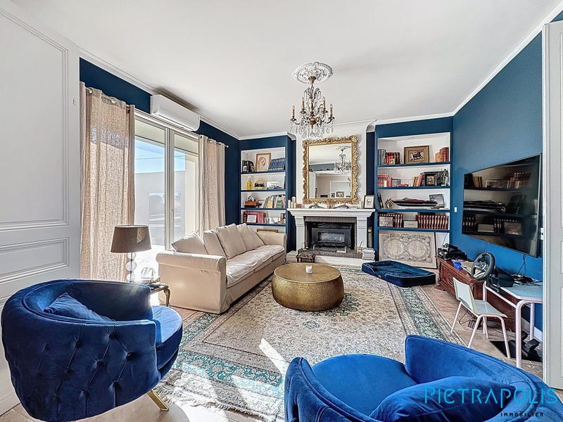 Maison - 285 m² - 7 pièces