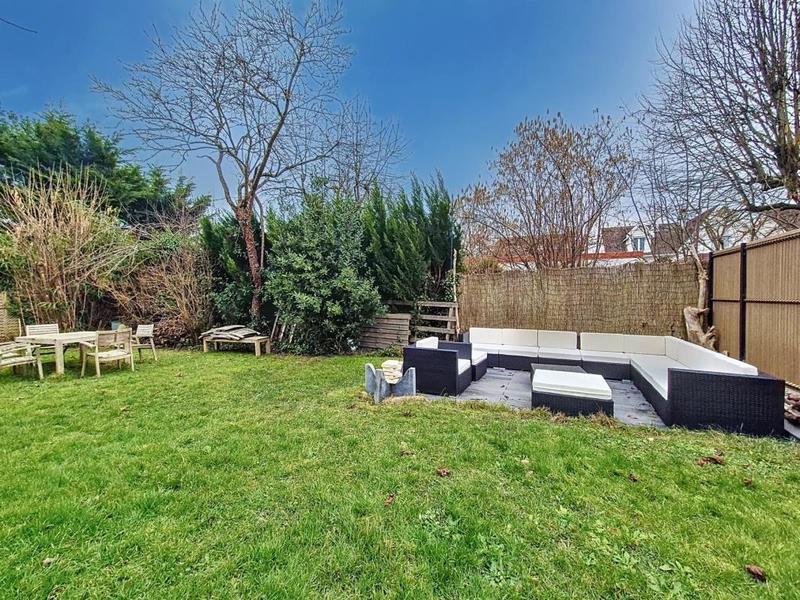 Maison - 160 m² - 7 pièces