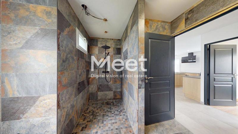 Maison - 157 m² - 5 pièces