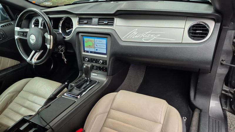 Ford Mustang 3.7 305 Bva7 - Automatique