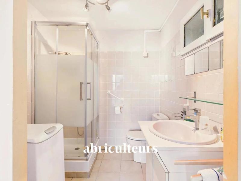 Maison ancienne - 232 m² - 8 pièces