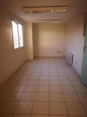 Local commercial - 389 m²