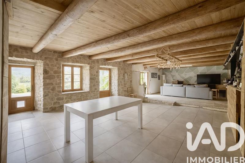 Maison de ville - 160 m² - 4 pièces