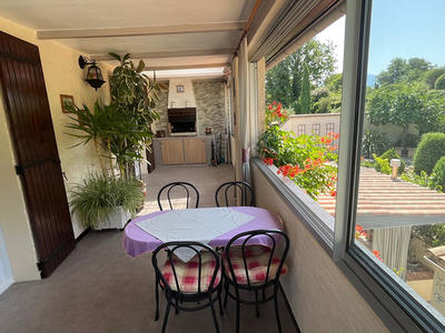 Maison - 186 m² - 7 pièces