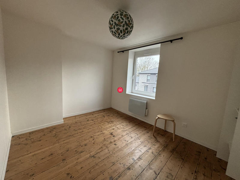 Maison - 67 m² - 5 pièces