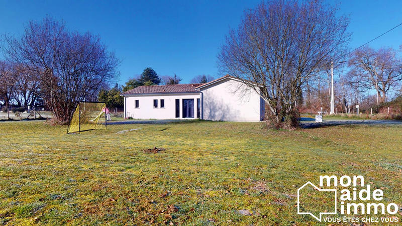 Maison contemporaine - 104 m² - 4 pièces