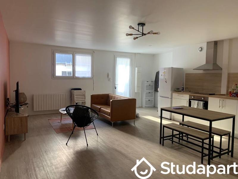 Chambre - 10 m² - 1 pièce