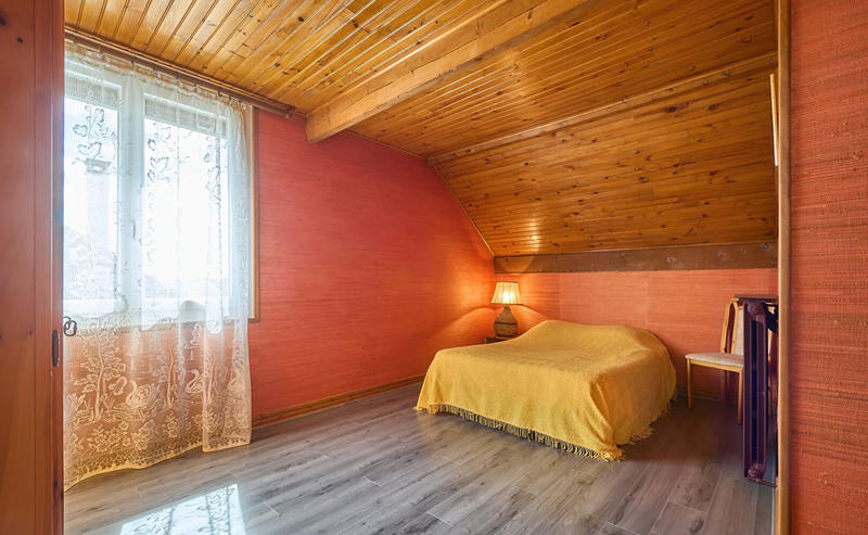 Maison - 143 m² - 7 pièces