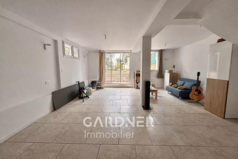 Maison - 120 m² - 4 pièces