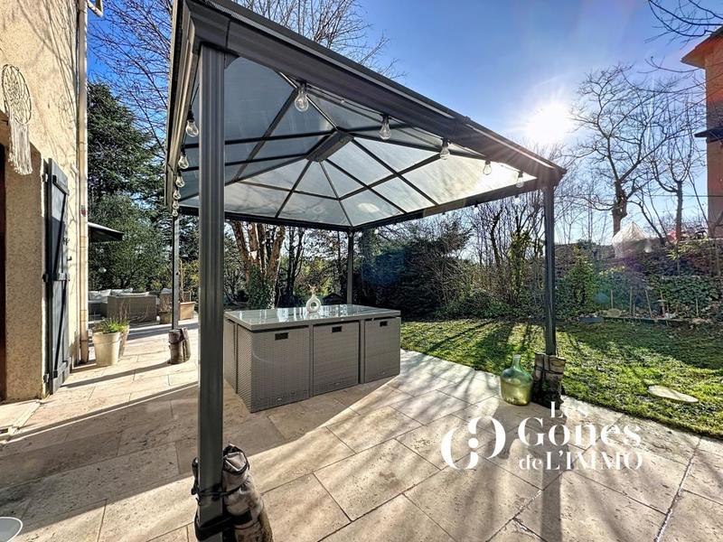 Maison - 122 m² - 5 pièces