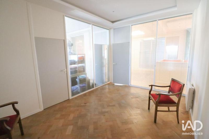 Local commercial - 341 m²