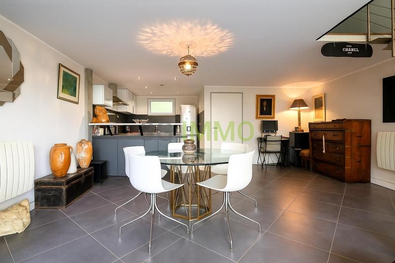 Appartement - 92 m² - 4 pièces