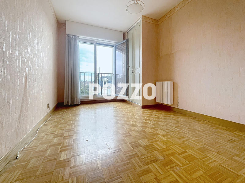 Appartement - 96 m² - 5 pièces