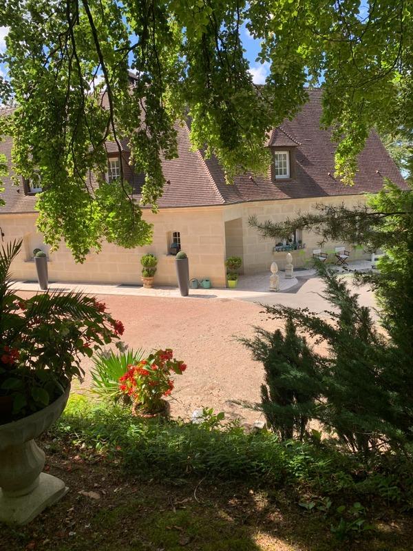 Maison bourgeoise - 296 m² - 7 pièces