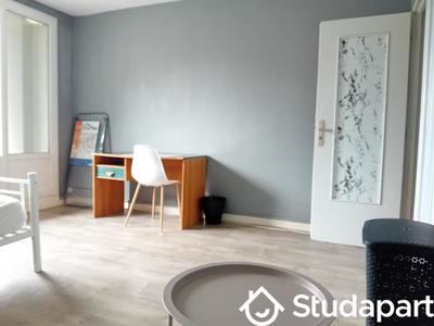 Chambre - 16 m² - 1 pièce