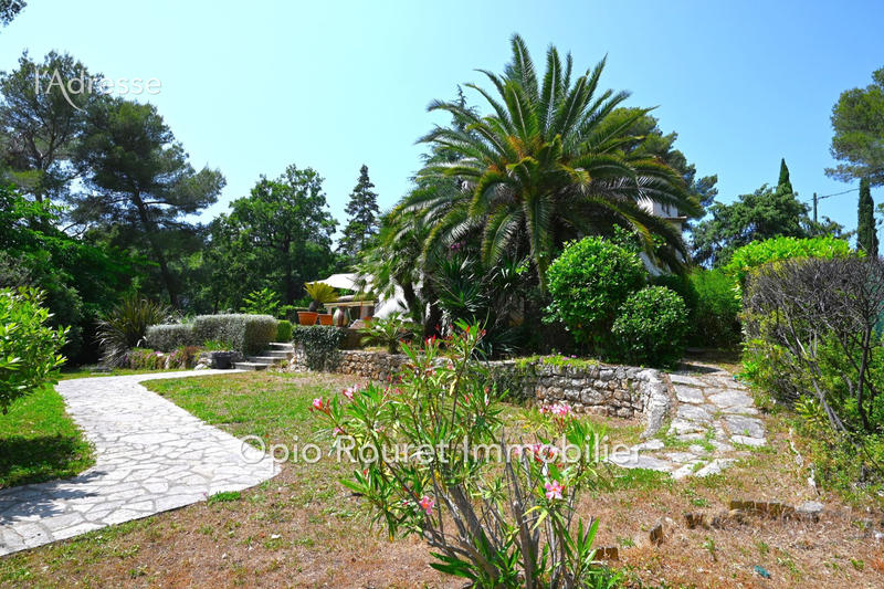 Maison - 197 m² - 7 pièces