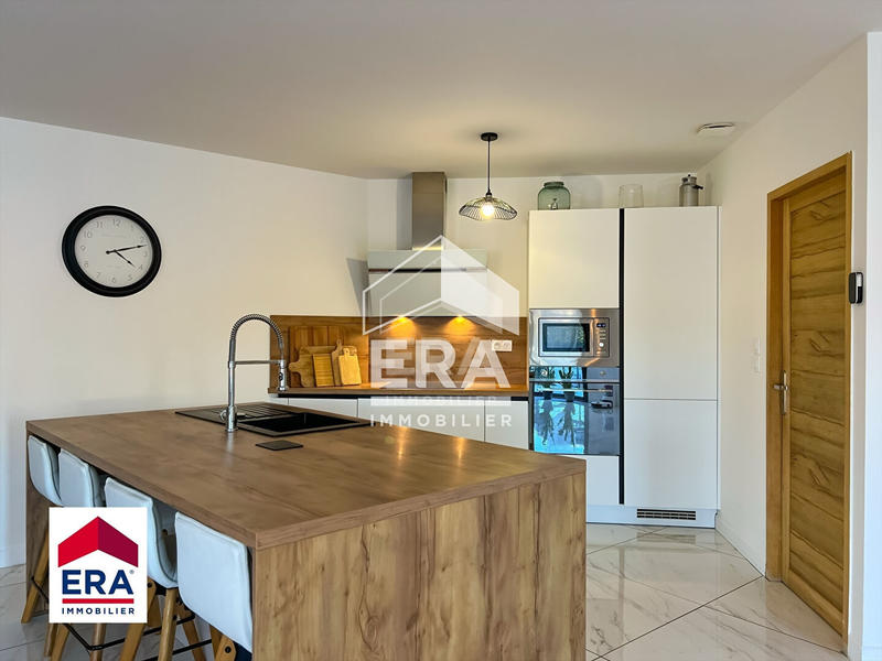 Maison - 120 m² - 4 pièces