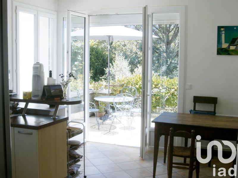 Maison - 220 m² - 9 pièces