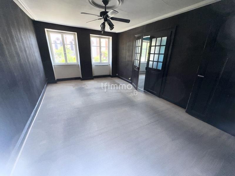 Immeuble - 159 m² - 8 pièces