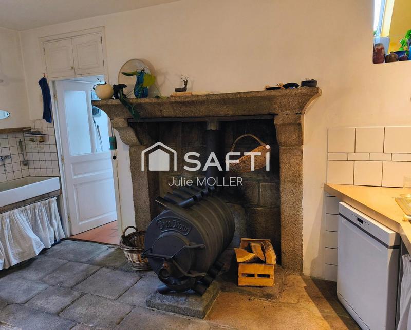 Propriété - 220 m² - 8 pièces