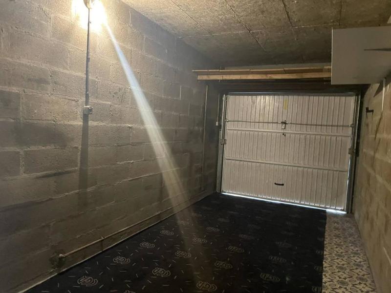 Maison jumelée - 95 m² - 5 pièces